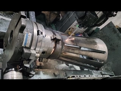 टाइटेनियम निकला हुआ किनारा